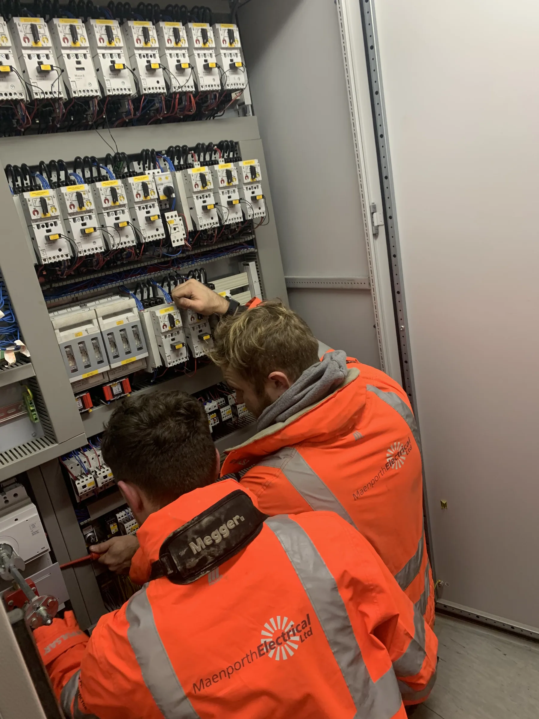 Maintenance & Fault Finding